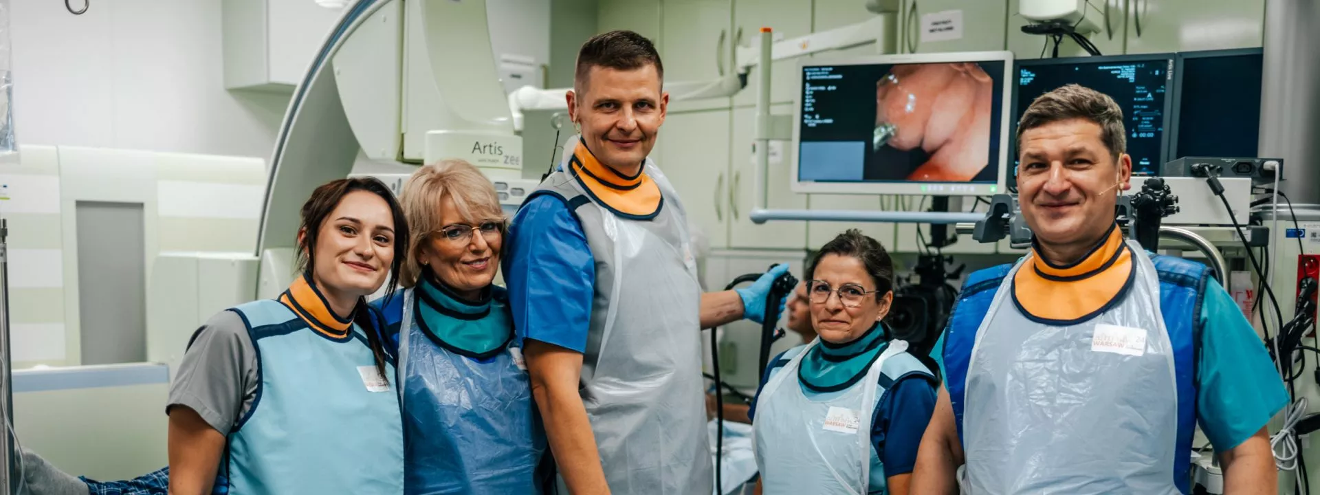 Obrazek w tle dla Warsaw Live Endoscopy z udziałem lekarzy i pielęgniarek z Uniwersyteckiego Szpitala Klinicznego im. Fryderyka Chopina w Rzeszowie